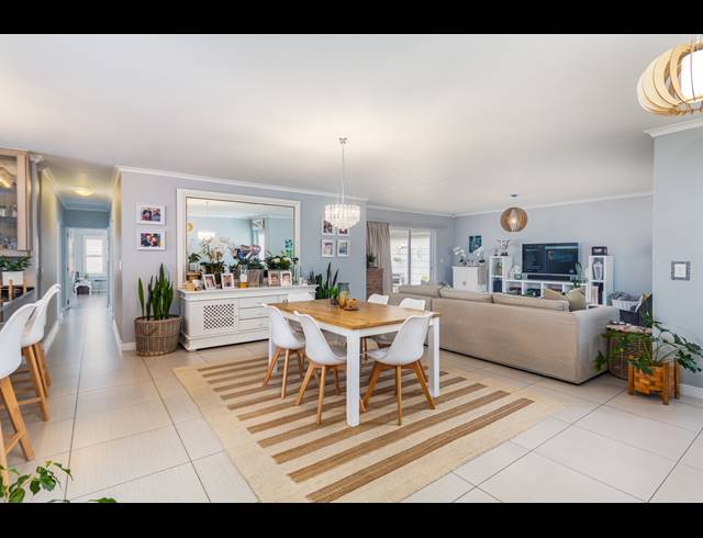 3 BEDROOM FREESTANDING SOLD IN SUNNINGDALE